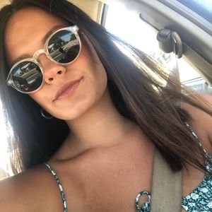 Meet your Posher, Hailie